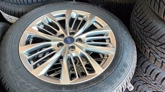Ford Kuga r18 originální disky Ford 225/60 r18 Nokian čidla