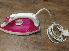 Prodám napařovací žehličku Tefal