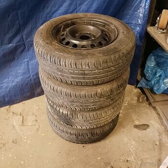 Pneu letní 175/70 R13