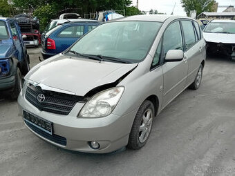 Toyota Corolla Verso 1.8 ( 1ZZ - FE ) 99kW r.2002 šedá na ná