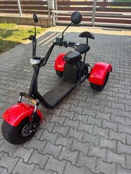 Elektrická tříkolka- červená