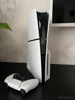 PS5 Slim