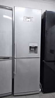 Lednice s mrazákem LG - NO FROST, kombinovaná, výška 189