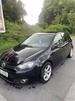 VW Golf 2.0 TDI 4x4, 103 kW, r. 2009 – velmi dobrý stav