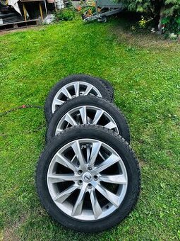 Prodam Alu kola 18 se zimnimi pneu Volvo V90