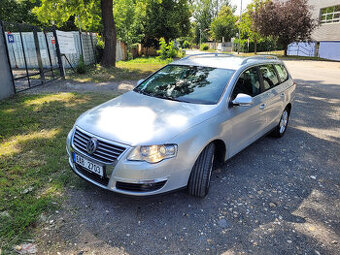 Volkswagen Passat, 1.8 TSI , Xenon, Kůže, STK, DZ