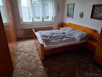 Ložnice po babičce - 1