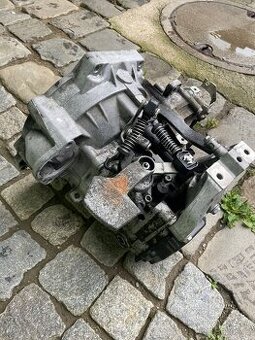 Manuální převodovka 5q na 1.9TDI 77kw BKC, BXE, BLS, BJB - 1