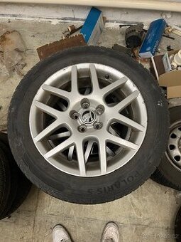 Alu kola R16