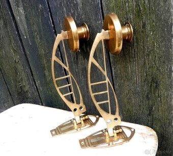 Secesní párové mosazné klavírní svícny