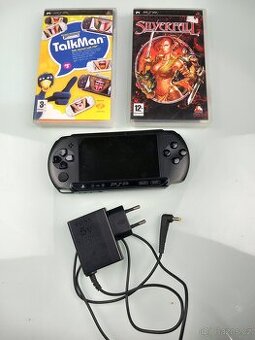 Přenosná Sony Playstation PSP-E1004