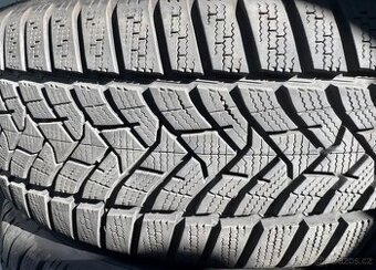 Pneu zimní sada Dunlop winter sport 5 205/55 r17 95V