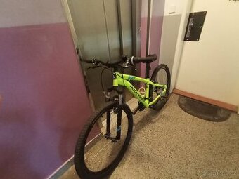 Horské kolo rockrider st100