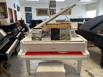 Bílý klavír Petrof mod. IV po opravě se zárukou 5 let