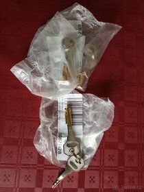 Zámek přívěsný vozík,tažného kloubu