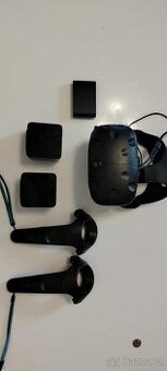 HTC Vive – kompletní VR set (vyměněný headstrap, vše funguje