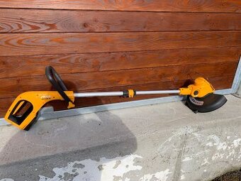 Sekačka AKU strunová STIGA