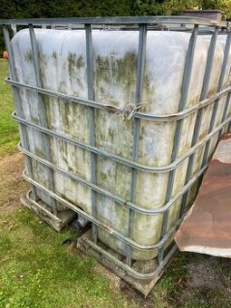 IBC nádrž 1000 litrů