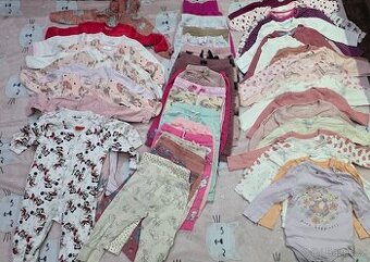 Balík oblečení 80