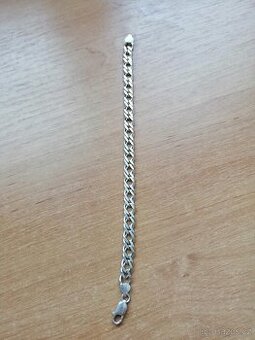 Řetízek stříbrný na ruku proplétaný, délka 22 cm, váha 19 g