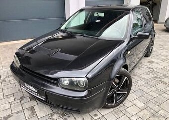 Volkswagen Golf 1.9 TDi nafta manuál 66 kw