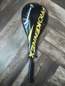 Raketa na squash s batohem - 1