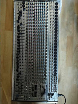 Mix behringer SL 324 Fx