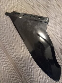 Ploutev k paldeboardu