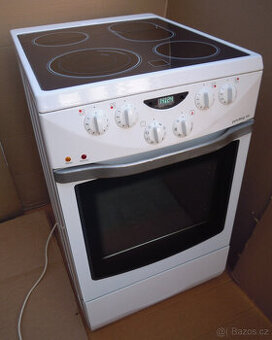 Sklokeramický elektrický sporák 50cm ventilátor 230 / 400V