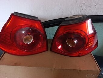 Prodám světla golf 5