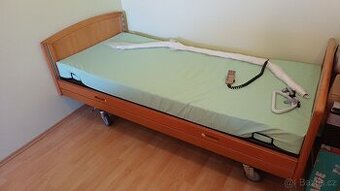 Polohovací postel, elektrická, výškově stavitelná