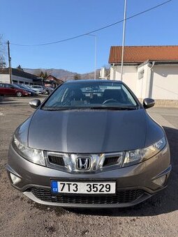 Prodám Hondu Civic 1.4 i-VTEC 73 KW, COMFORT