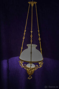 lustr starožitný