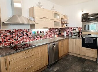 Prodej dvougeneračního domu