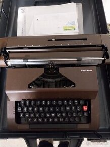 Psací stroj Remagg
