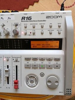 ZOOM R16
