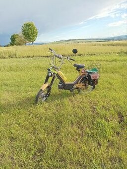 Babeta 210 cestovní