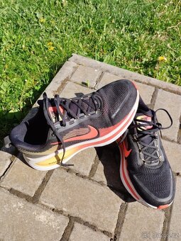 Běžecké boty nike