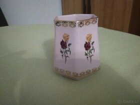 Retro hrnek růžový porcelán, značený - 1
