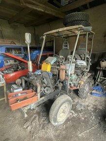 Malotraktor traktor