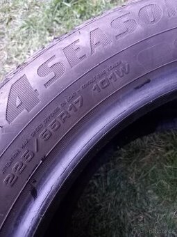 225/55/17 zimní