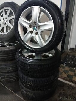 SADA LETNÍCH KOL ORIGINÁL ŠKODA R16 3U0601025G