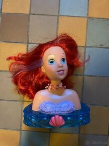 Cesaci hlava Ariel