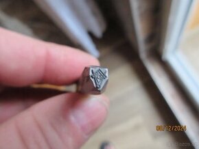 Raznice razidlo zednářů 5x5 mm velmi vzácné - 1