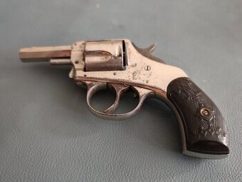 Historický revolver American Bull Dog cal.38 CF