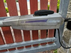 Liftmaster 400