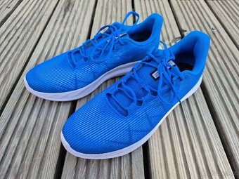 Nové boty Under Armour Charged Speed Swift, vel. 48,5