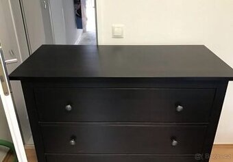 KOMODA IKEA HEMNES.........