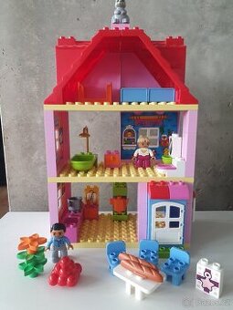 Domecek kompatibilni lego duplo