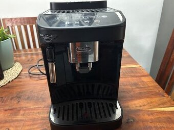 DeLonghi magnifica evo - 1